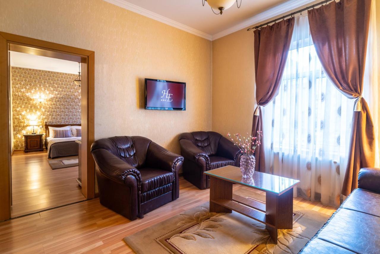 Hotel Europa Târgu Jiu Εξωτερικό φωτογραφία