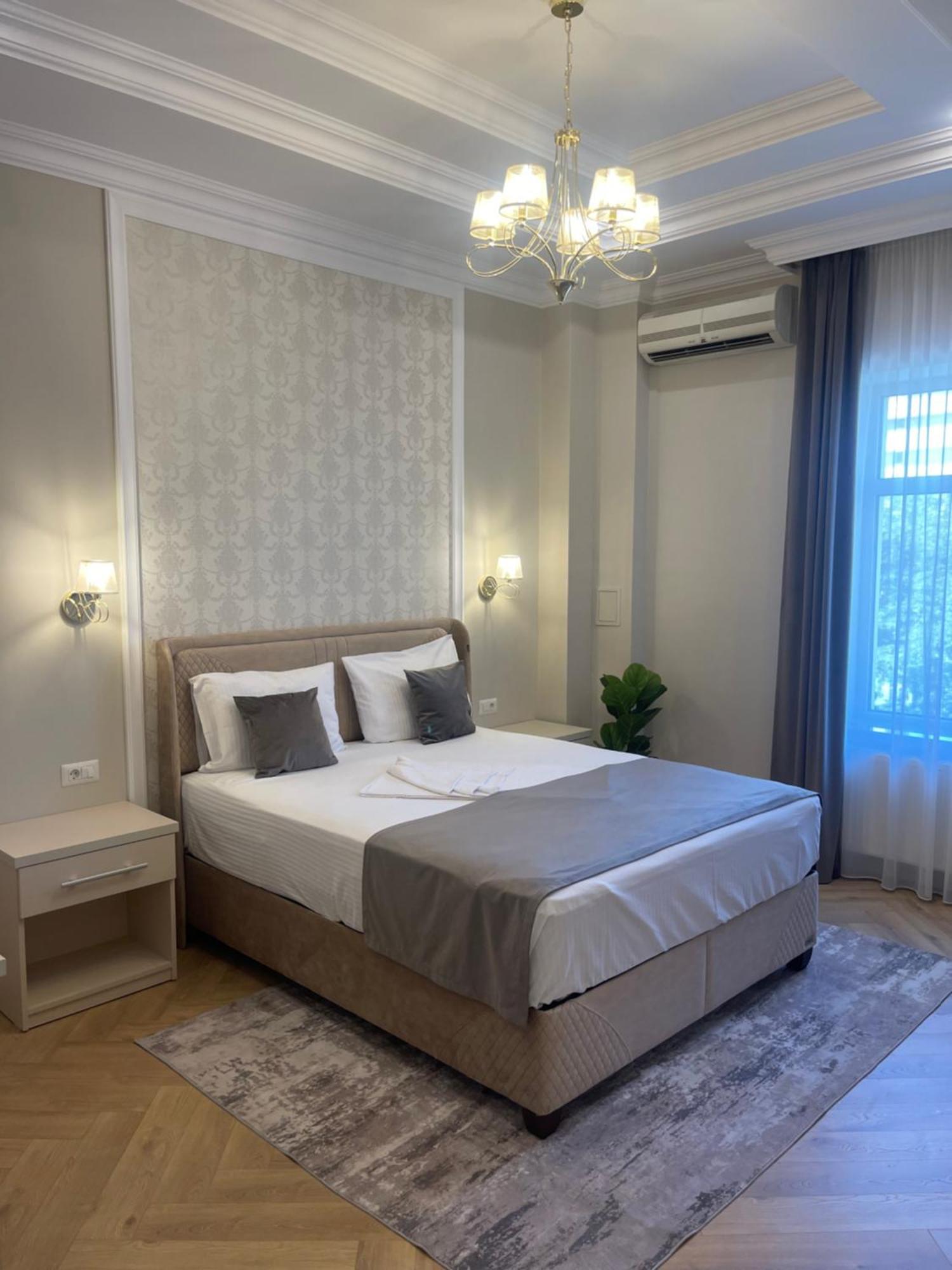Hotel Europa Târgu Jiu Εξωτερικό φωτογραφία